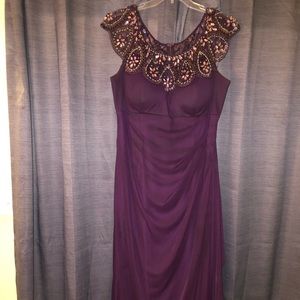 Evening cocktail/Special occasion dress